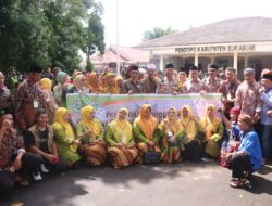 Sekda Sukabumi Lepas Rombongan Muktamar Muhammadiyah dan Aisyiyah Ke Surakarta