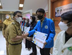 268 Mahasiswa di Kota Tangerang Diberikan Beasiswa