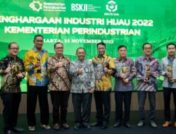 FajarPaper Terima Penghargaan Industri Hijau 2022 Dari Kementerian Perindustrian