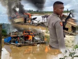 Ditinggal Kabur Pemilik, 18 Rakit Dompeng PETI Dibakar dan 2 Eksavator di Police Line Tim Terpadu