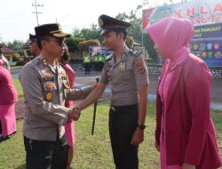 Kapolres Sarolangun Pimpin Upacara Korp Raport Kenaikan Pangkat Periode 01 Januari 2023