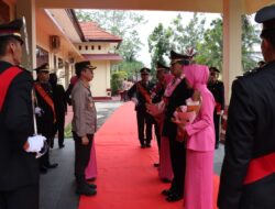 Wisuda Purna Bakti, Apresiasi dan Penghargaan Dari Kapolres Sarolangun Kepada Anggota Yang Purna Tugas