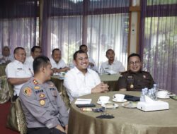 Bupati Bungo H. Mashuri Ikuti Rapat Inspektur Daerah Secara Virtual