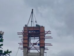 Diduga Tanpa Izin, Sebuah Menara BTS Mulus Berdiri di Semanan, Warga Minta Dibongkar