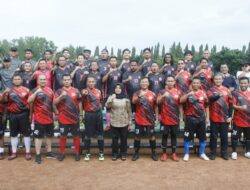 Senyum Anak Yatim Warnai Pertandingan Sepakbola Antara Banten Superteam FC VS Fun Soccer FC Artis Ibukota
