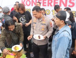 HPN 2023, Usai Press Rilis Kapolres Berikan Surprise Nasi Tumpeng Pada Wartawan