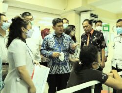 Pastikan Peningkatan Mutu Layanan, Dirut BPJS Kesehatan Cek Langsung RSUD Dr. Soewandhie Surabaya
