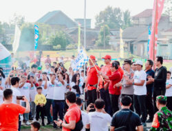Sedikitnya 700 Peserta Jalan Sehat Ikut Meriahkan HUT BUMN Ke -25