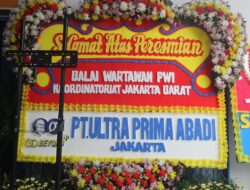 Peresmian Balai Wartawan PWI Jakbar Dibanjiri Karangan Bunga