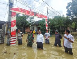 Peduli Korban Banjir Driyorejo, PT Dayasa Aria Prima Salurkan Ratusan Bantuan Sembako