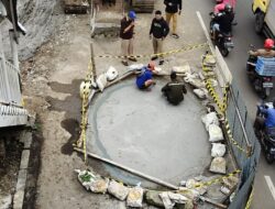 Usai Diperbaiki, Kondisi Tanah Labil Jalan Daan Mogot Kembali Retak Dan Sedikit Ambles