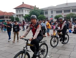 Berikan Rasa Aman Kepada Masyarakat, Subunit Masamapta Polres Metro Jakbar Lakukan Patroli Sepeda