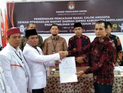 Usai Mendaftar Bacaleg Ke Sarolangun, Fadlan Targetkan PKS Raih 6 Kursi di Pileg 2024