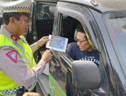 Demi Ketertiban Lalulintas, Polisi Mulai Berlakukan Kembali Tilang Manual