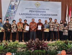 PJ Bupati Sarolangun dan Ketua DPRD Raih Opini WTP Dari BPK RI