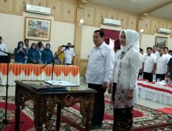 PJ Bupati Sarolangun Bachril Bakri HadiriPelantikan Ketua PKK Sarolangun