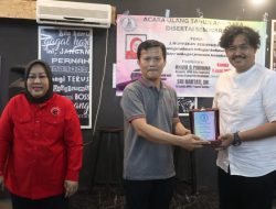 Srihartati Dan Andri S Permana Isi Seminar Dalam Ulang Tahun Angojifa