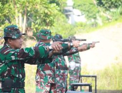 Tingkatkan Kemampuan Prajurit, Kodim 0426 Tulang Bawang Laksanakan Menembak Pistol