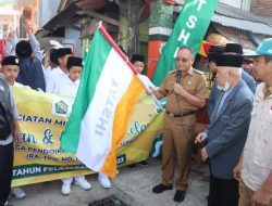 Lepas Pawai Taaruf MI.Yatshi, Wabub Harapkan Semua Lulusan Menjadi Orang Sukses