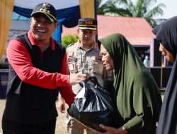 Peringati HBDI ke -115 Bupati Bungo Bersama IDI Gelar Bakti Sosial