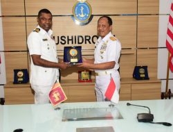 Danpushidros TNI AL Terima Courtesy Call Athan Srilanka