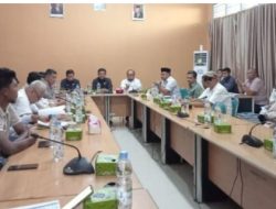 Ketua DPRD Sarolangun Pimpin Rapat Pansus Pertemuan Dengan LSM SP3LH