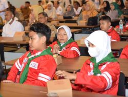 Ketua PMI Kota Tangerang Lepas Anggota PMR Mengikuti Jumbara Tingkat Nasional IX/2023 Di Lampung