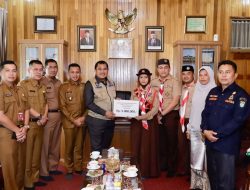 Bupati Bungo Bersama Wakil Ketua Kwarcab Pramuka Lepas Peserta Jambore Tahun 2023