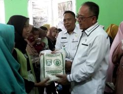 Roasting di Nagrak dan Kalapanunggal, Wabub Minta Semua Bergerak Tuntaskan Penanganan Stunting