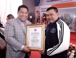 Bupati Bungo Diwakili Sekda Terima Penghargaan Dari P4GN Dari BNN