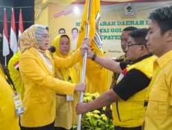 Tongkat Kepemimpinan DPD Partai Golkar Purwakarta Kini Di Tangan Anne Ratna Mustika