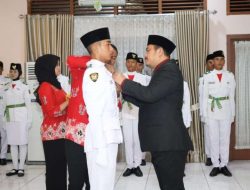 Bupati Bungo H Mashuri Resmi Kukuhkan 76 Anggota Paskibraka