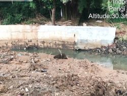 Telan Anggaran Belasan Milyar,Pembangunan Prasarana Kali Baru Sekunder Parigi Pondok Aren Disoal