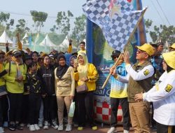 Meriahkan HUT Kabupaten Sukabumi Ke 153,Wabup Lepas Peserta Jalan Sehat