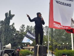 Aksi Gerakan Solidaritas Masyarakat Tangerang Mendukung Perjuangan Masyarakat Rempang Batam