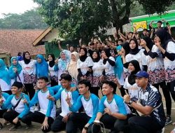 Tim Bola Volly Putri MAN 1 Cibinong Bogor Juara 1 di Pekan Olahraga Siswa Madrasah Aliyah Se Kabupaten Bogor