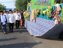 Lepas Arak-Arakan Perahu Maulid, Arief Ingin Khazanah Budaya Islam di Kota Tangerang Terus Terjaga