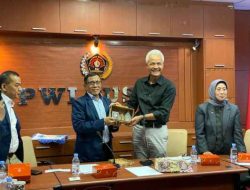 Di PWI Pusat, Capres Ganjar Pranowo : Ada Perangkat Desa Jadi Wartawan, Motifnya Apa