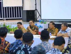 Rapat Evaluasi Kewilayahan, Camat, Lurah Diminta Maksimalkan Potensi Wilayah dan Dorong Pemanfaatan Teknologi