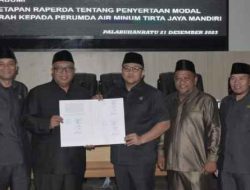 Bupati Sukabumi Jelaskan Urgensi Dua Raperda Dalam Paripurna DPRD