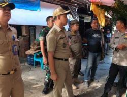 Tenda Hajatan Menutup Akses Jalan Warga Di Kembangan, Lurah Bersama Satpol PP dan Polisi Turun Tangan