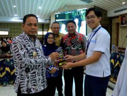 Buka Seminar Gizi, Dr. Nurdin Ajak Remaja Jadi Role Model PHBS