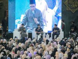 Warga Padati Al-A’zhom dengarkan Tausiyah Hanan, Pj : Tingkatkan Kualitas Diri dengan Terus Belajar dan Amalkan Ilmunya