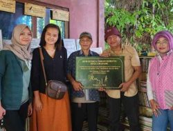 Denny JA: Anak-anak di Manapun Berada Berhak Membaca Buku