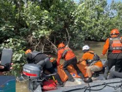 Di Hari Ketiga Pencarian, Bapak dan Anak yang Tercebur di Kalimas Gresik Ditemukan Tak Bernyawa
