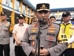 Cek Pos Terminal Purabaya, Kapolri : Keselamatan Pemudik 1445 H Prioritas Bersama
