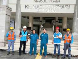 Jelang Idul Fitri, PLN UP3 Cengkareng Pastikan Listrik Masjid Raya K.H. Hasyim Asy’ari Jakarta Barat Aman