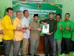 Kembalikan formulir ke PPP, Tontawi Jauhari Disambut Pakai Mimbar Ka’bah