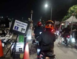 Jalan Inspeksi Disulap Jadi Parkir Liar RPTRA Kalijodo, UPT Parkir DKI Diduga Ikut Bermain