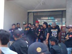 Ratusan Anggota Ormas Gibas Resort Purwakarta Pimpinan H.Asep Cheno Geruduk Kantor Kesbangpol
